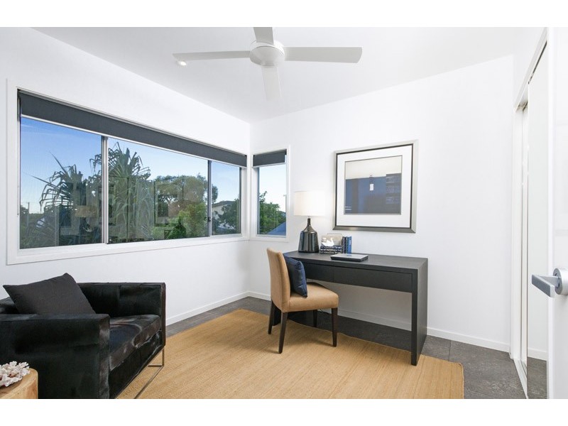 41 Dicky Beach Cl, Dicky Beach QLD 4551