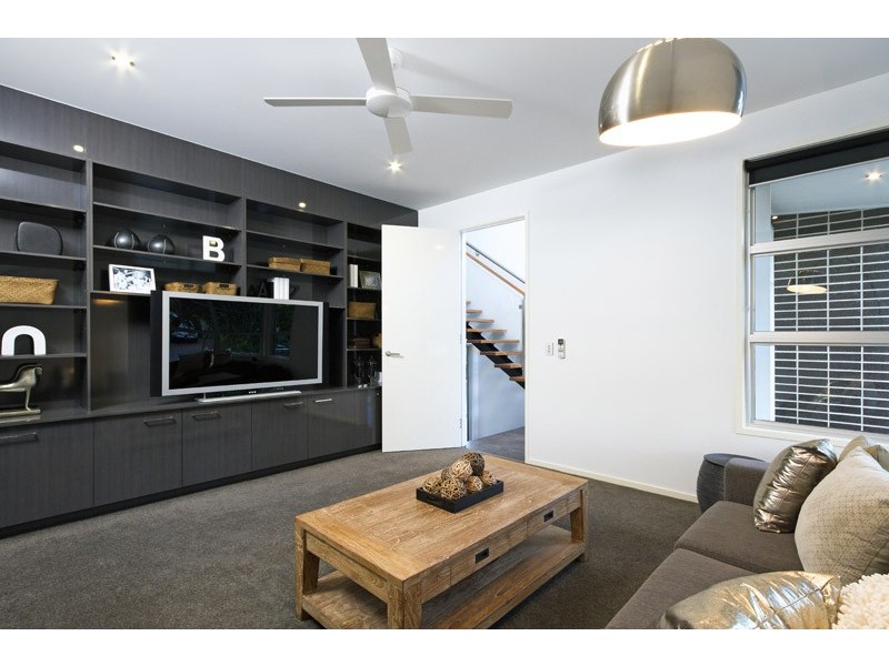 41 Dicky Beach Cl, Dicky Beach QLD 4551