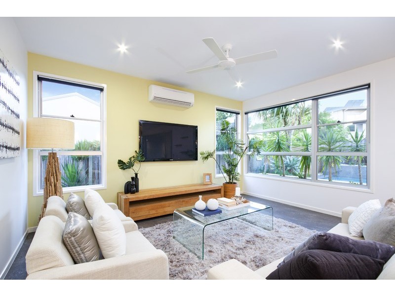 41 Dicky Beach Cl, Dicky Beach QLD 4551