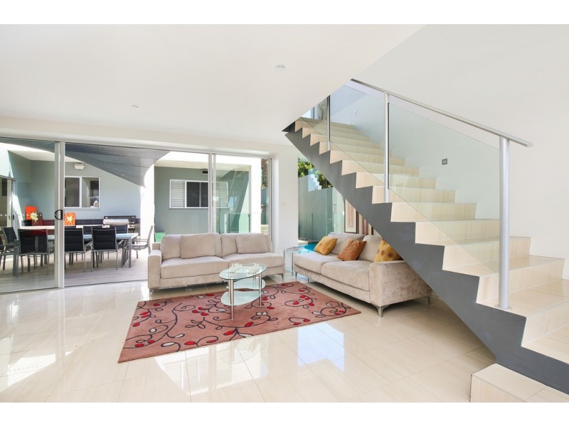 18 Ikara Street, Battery Hill QLD 4551