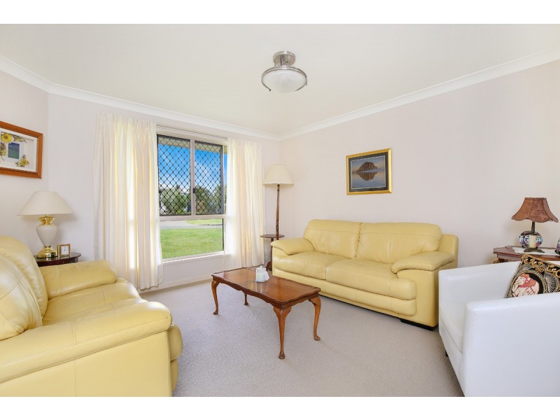 1 Pacific Place, Beerwah QLD 4519