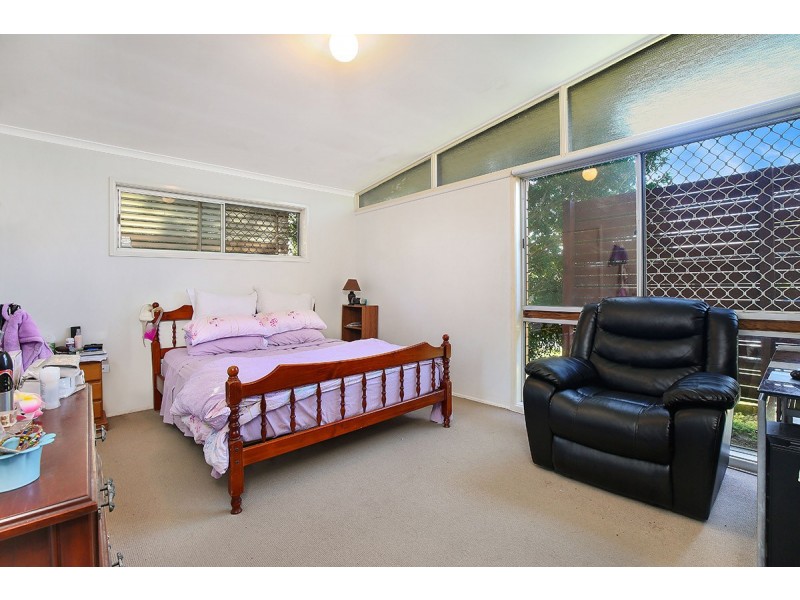 10 Coora Cres, Currimundi QLD 4551