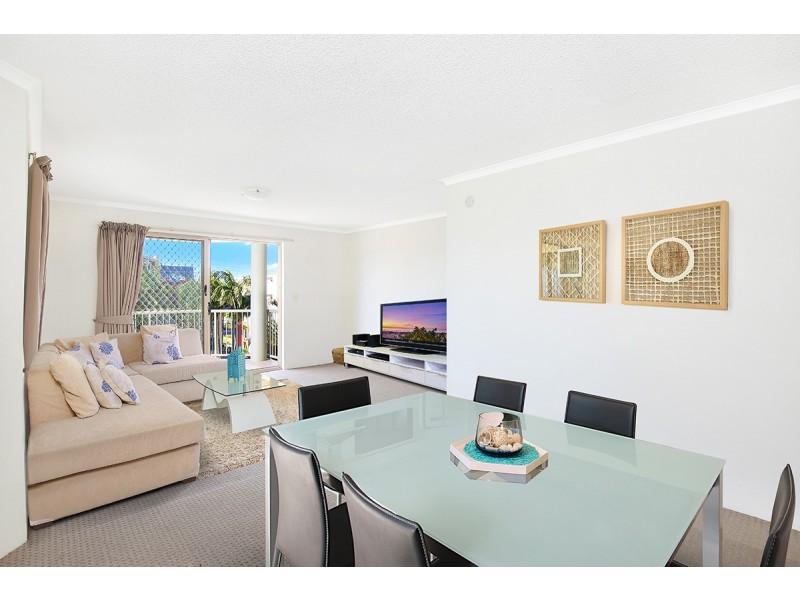 2/10 Orvieto Tce – Sanctuary Seas, Kings Beach QLD 4551