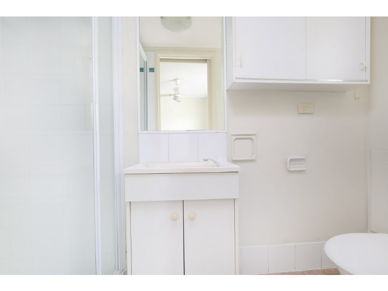 2/10 Orvieto Tce – Sanctuary Seas, Kings Beach QLD 4551