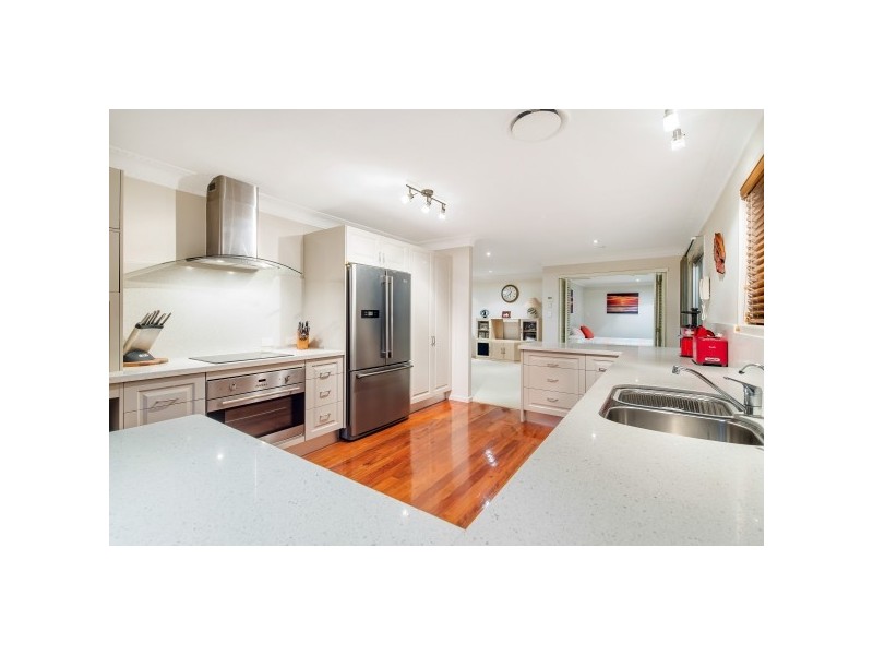 36 Albatross Avenue, Aroona QLD 4551