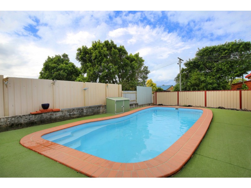 5 Saracen St, Battery Hill QLD 4551