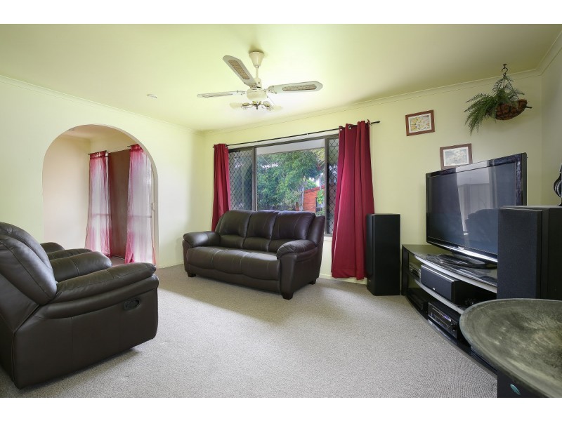 5 Saracen St, Battery Hill QLD 4551