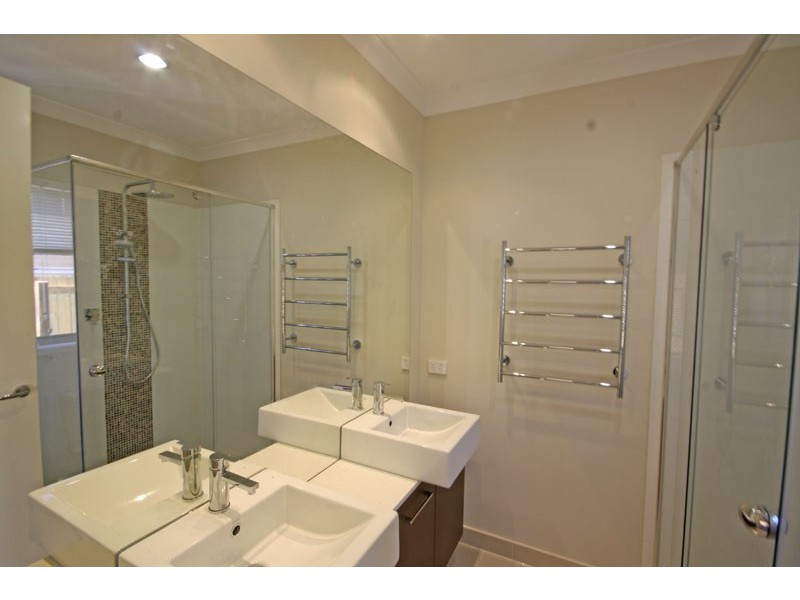 18 Apple Crescent, Caloundra West QLD 4551