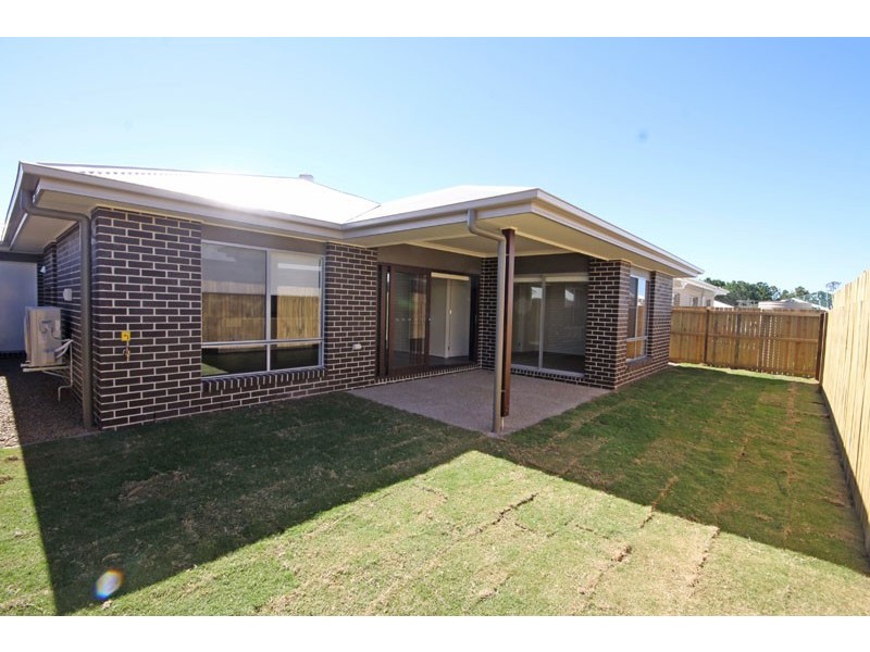 18 Apple Crescent, Caloundra West QLD 4551