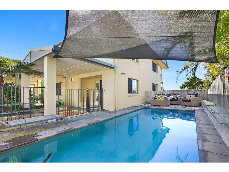 787 Nicklin Way, Battery Hill QLD 4551