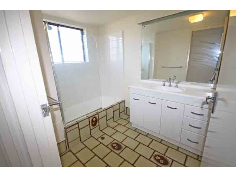 25/72 Sandford Street – Riverford, St Lucia QLD 4067