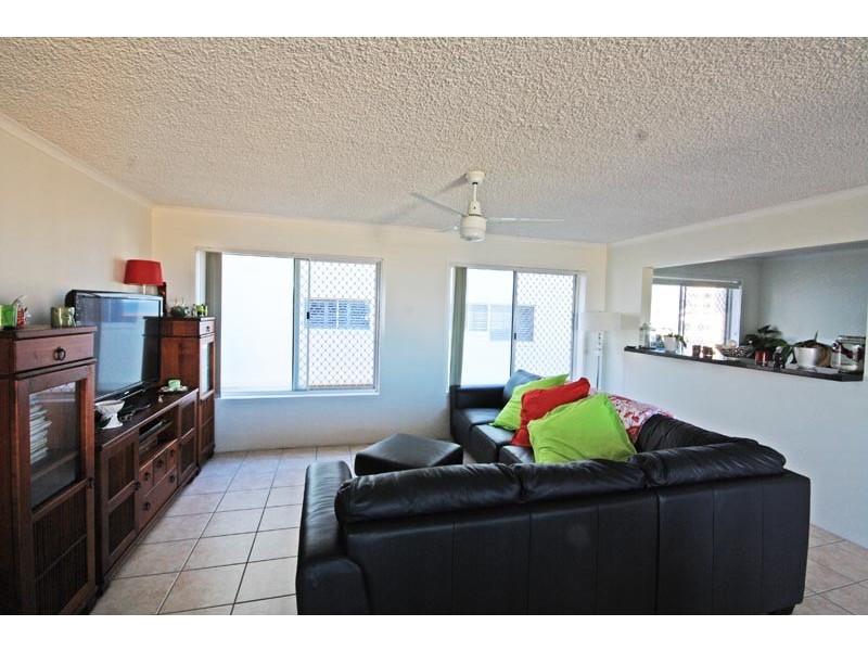 6/17 Orvieto Terrace – Beachside Banksia, Kings Beach QLD 4551