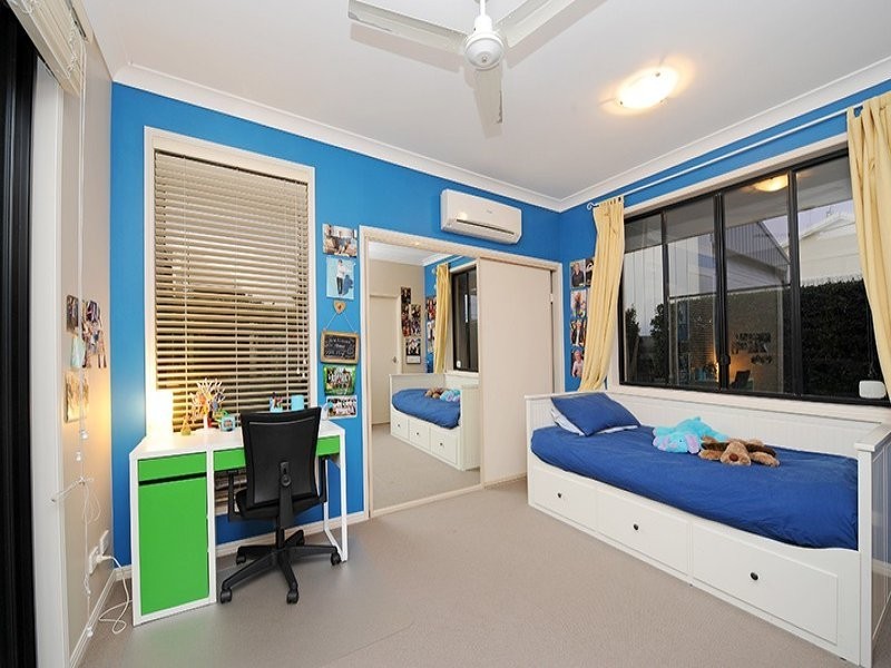 24 Swallow Street, Wurtulla QLD 4575