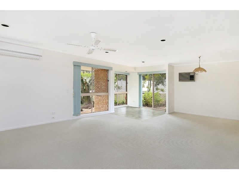 11 Vista Park Drive, Buderim QLD 4556