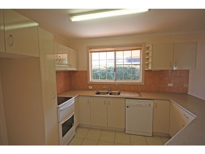 13/2 Lyon Street, Dicky Beach QLD 4551