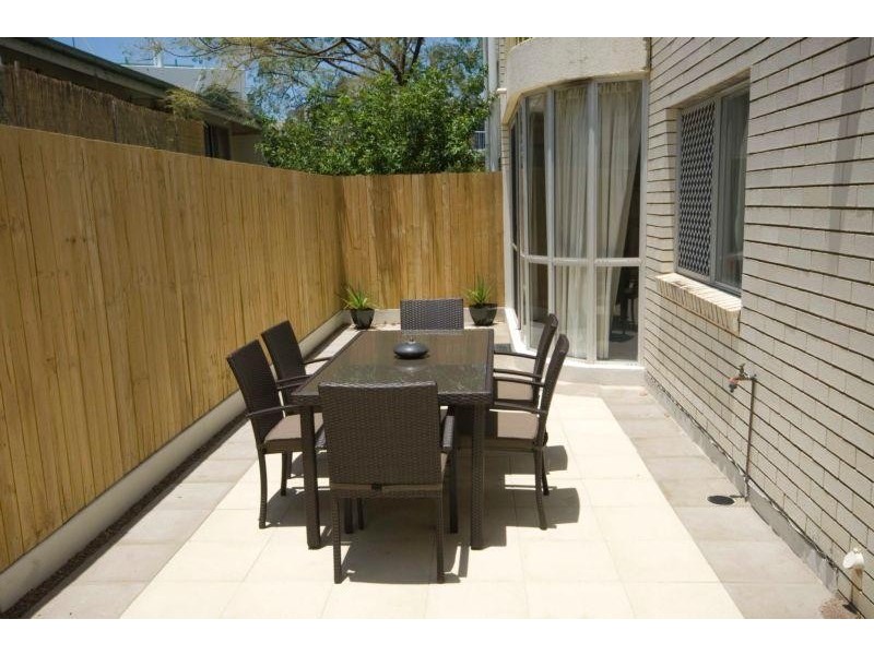 1/9 Orvieto Terrace – Glenbourne, Kings Beach QLD 4551