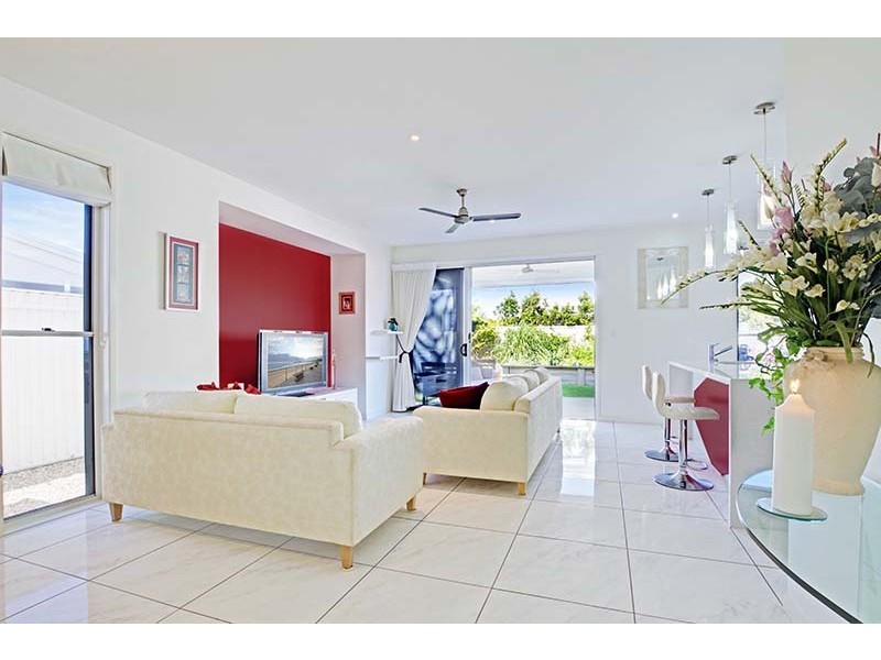 10 Keelson Street, Birtinya QLD 4575