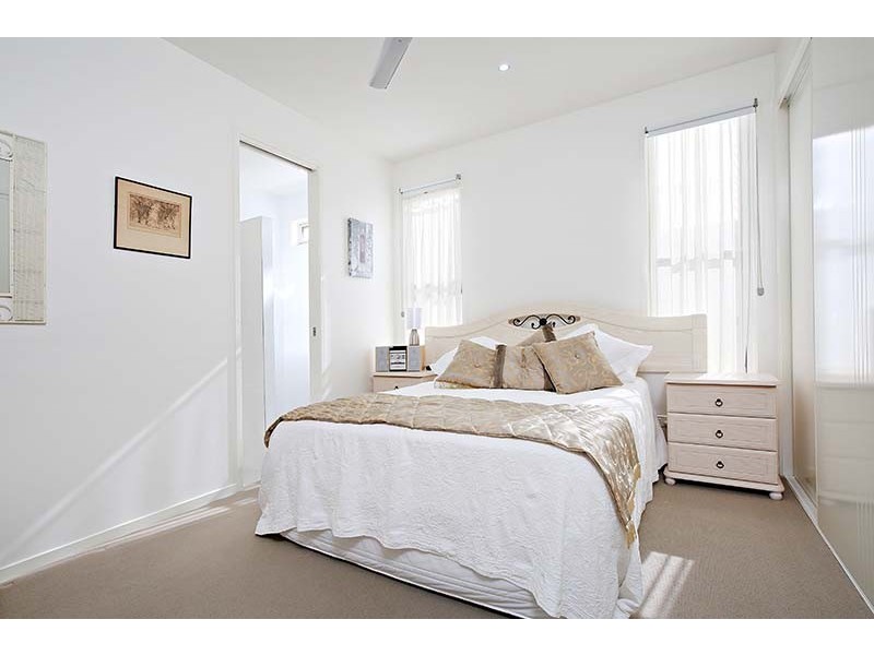 10 Keelson Street, Birtinya QLD 4575