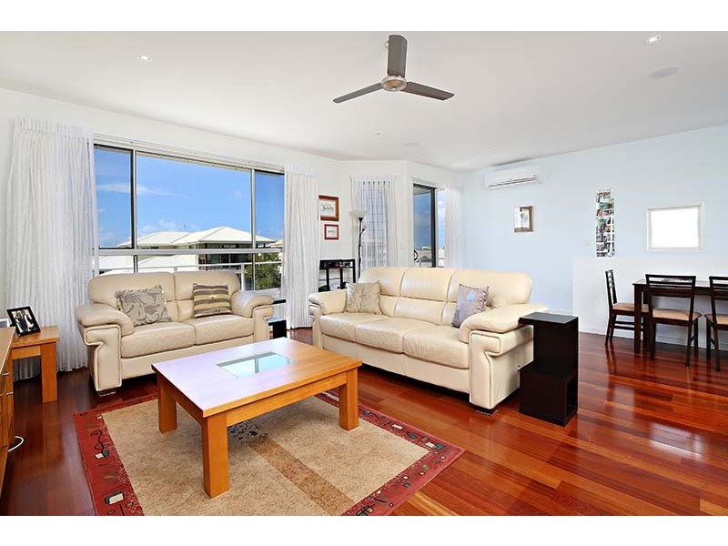 10 Keelson Street, Birtinya QLD 4575