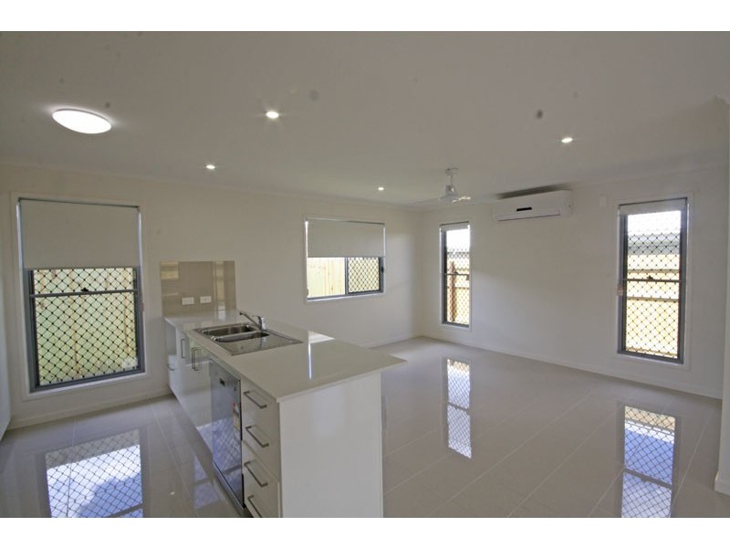 22 Capricorn Crescent, Meridan Plains QLD 4551