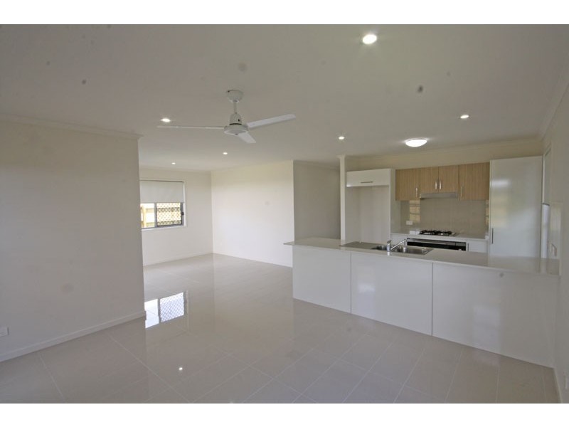 22 Capricorn Crescent, Meridan Plains QLD 4551