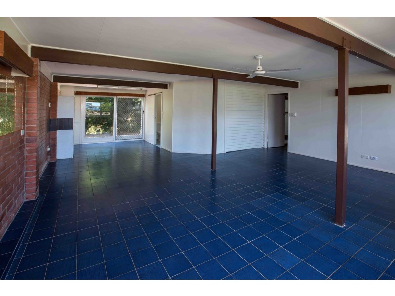 31 Saltair Street, Kings Beach QLD 4551