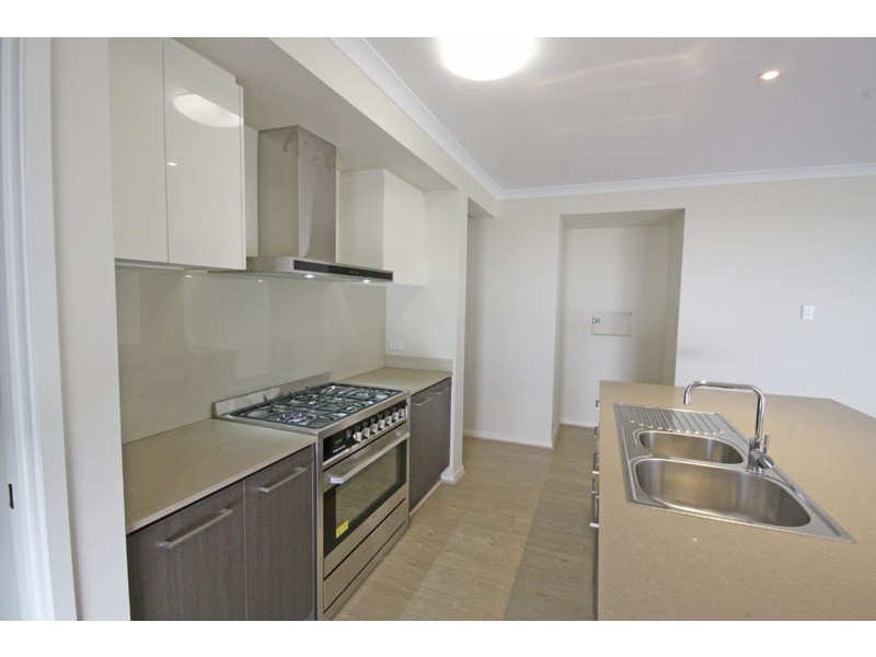 4 Barcoo Lane, Pelican Waters QLD 4551