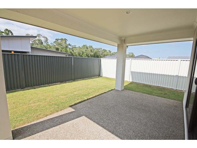 4 Barcoo Lane, Pelican Waters QLD 4551