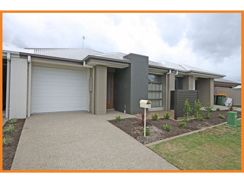 18 Auburn Street, Caloundra West QLD 4551