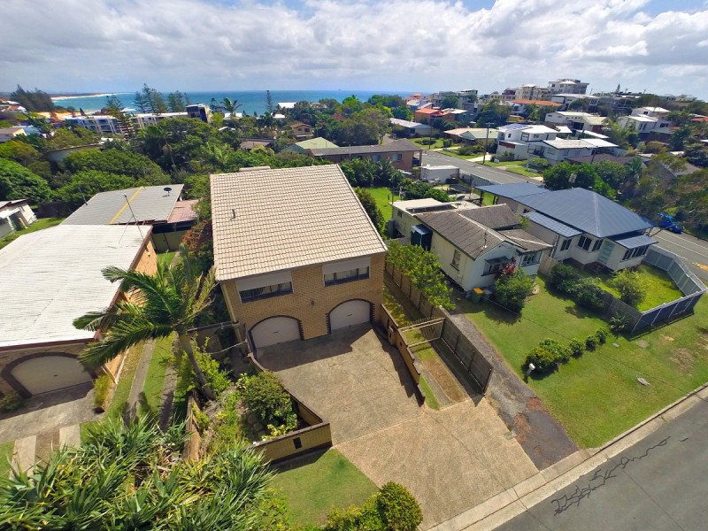 7 Russell St, Moffat Beach QLD 4551