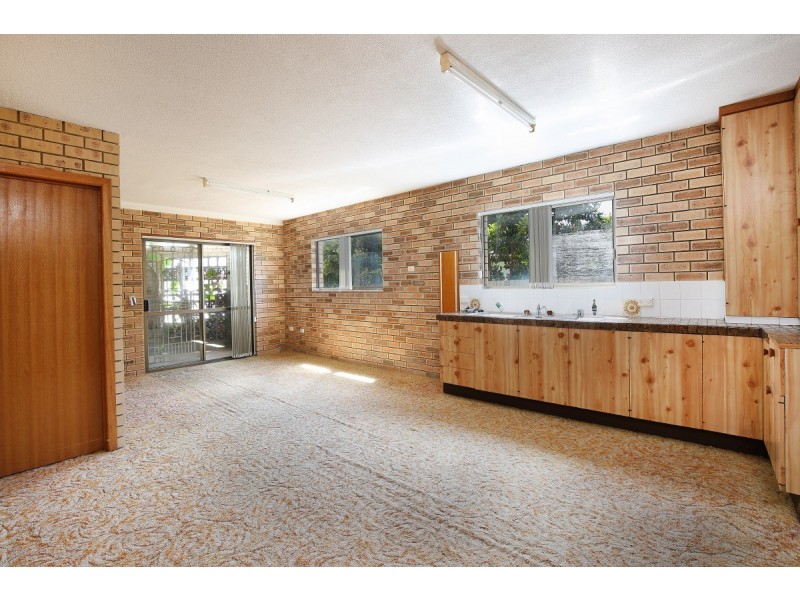 7 Russell St, Moffat Beach QLD 4551