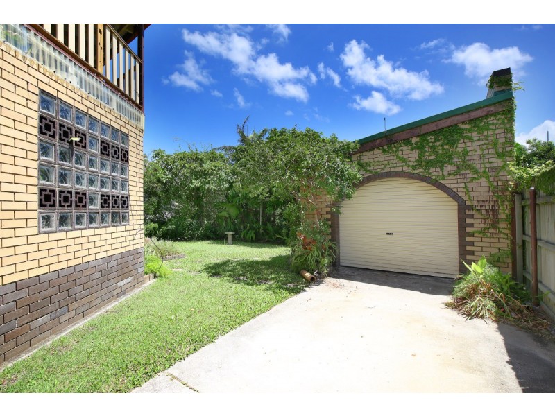 7 Russell St, Moffat Beach QLD 4551