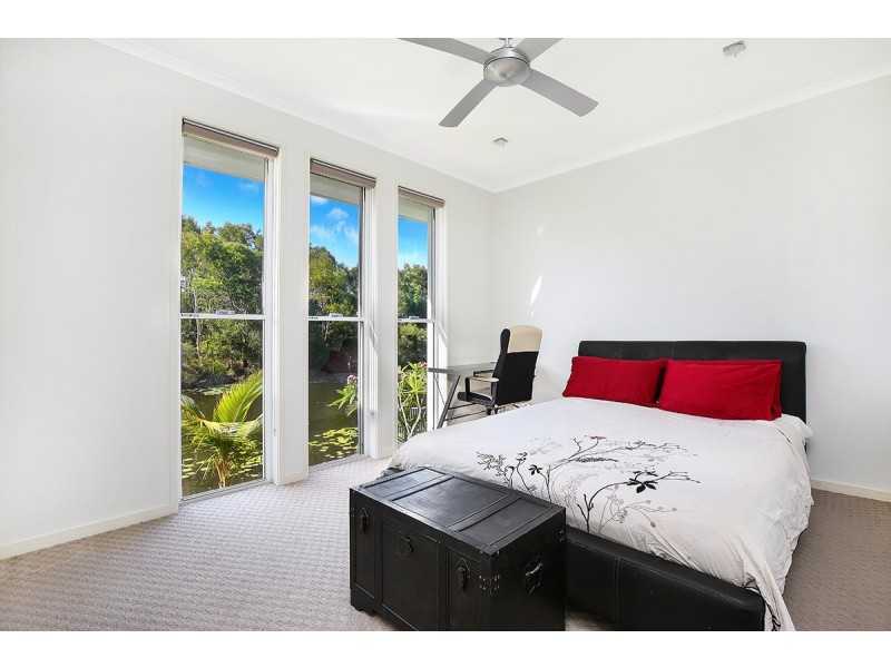12 Stephen Burton Way, Pelican Waters QLD 4551