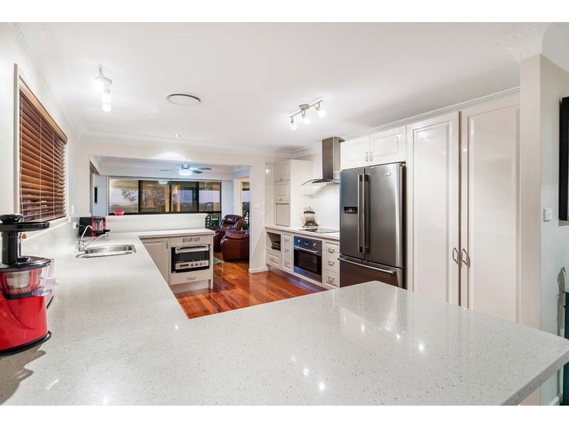 36 Albatross Avenue, Aroona QLD 4551