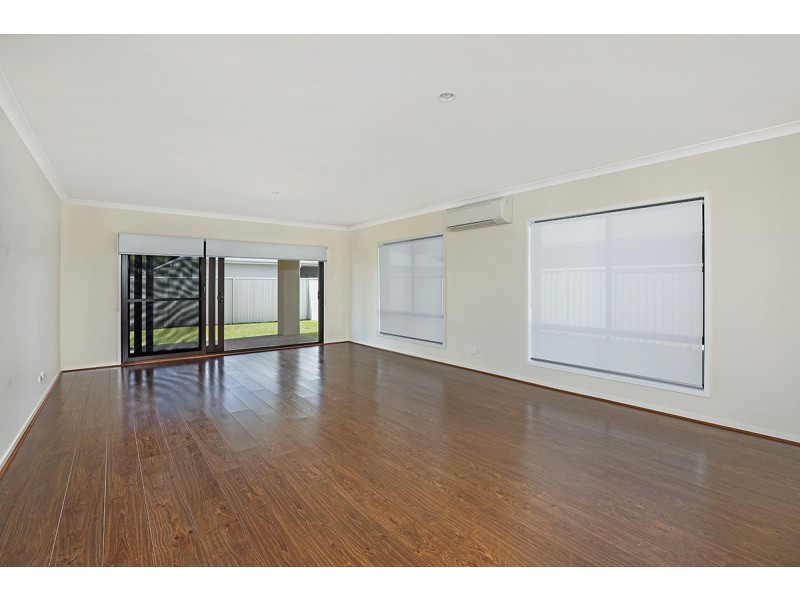 16 Comet Street, Pelican Waters QLD 4551