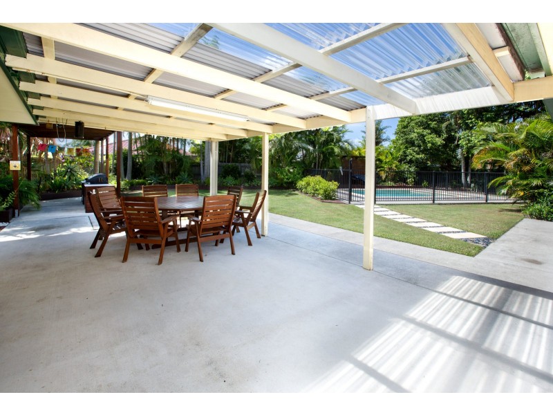 8 Amity Court, Pelican Waters QLD 4551