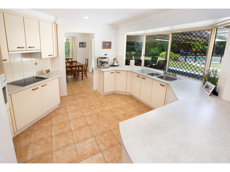 8 Amity Court, Pelican Waters QLD 4551
