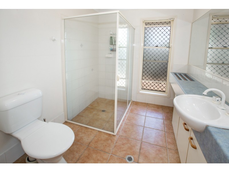 8 Amity Court, Pelican Waters QLD 4551