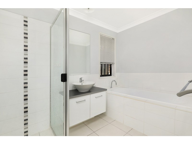22 Mansell St, Meridan Plains QLD 4551