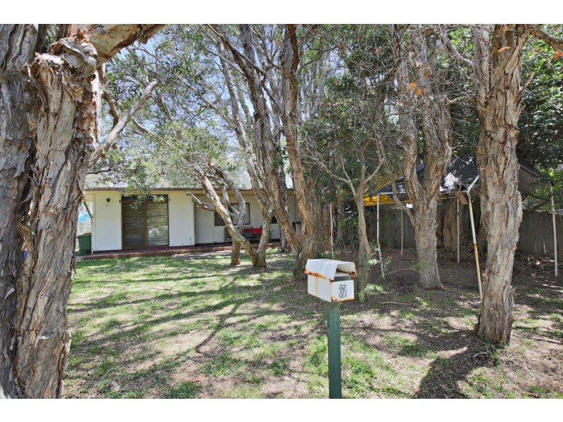 3 Gamban Esp, Currimundi QLD 4551