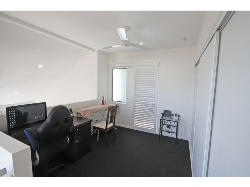 20 Copper Crescent, Caloundra West QLD 4551
