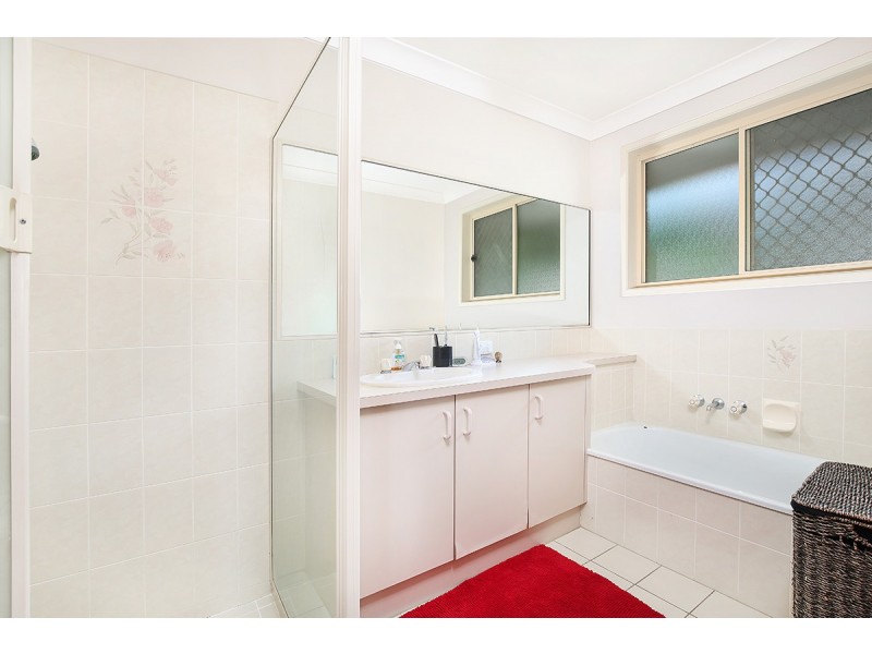 37 Perindi Ch, Currimundi QLD 4551