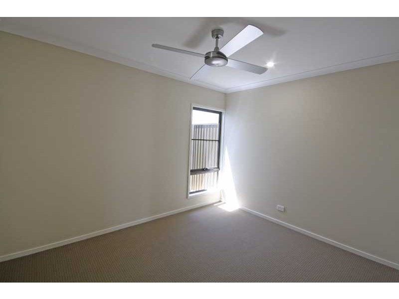 28 Emerald Drive, Caloundra West QLD 4551