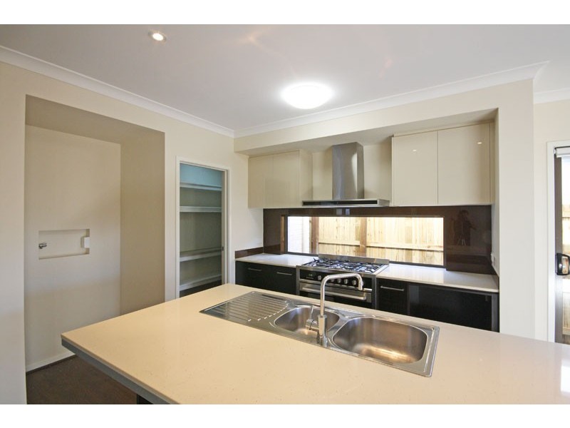 5 Mantis Crescent, Caloundra West QLD 4551