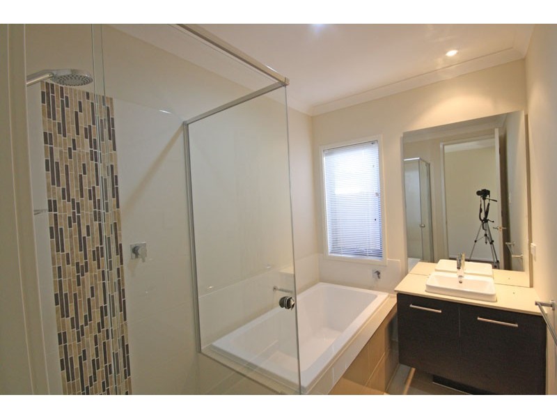 5 Mantis Crescent, Caloundra West QLD 4551