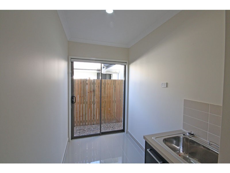 5 Mantis Crescent, Caloundra West QLD 4551