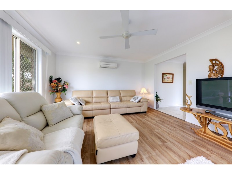 37 High Park Crescent, Little Mountain QLD 4551