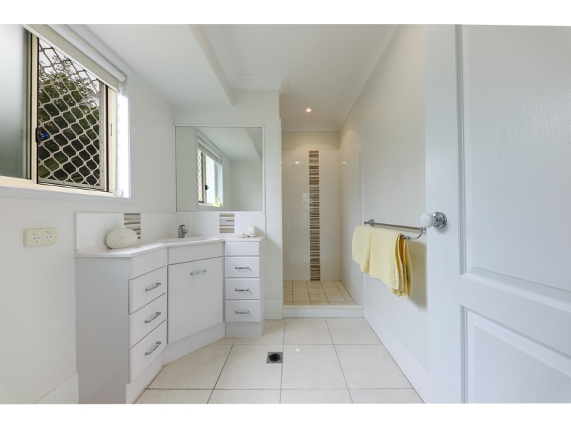 37 High Park Crescent, Little Mountain QLD 4551