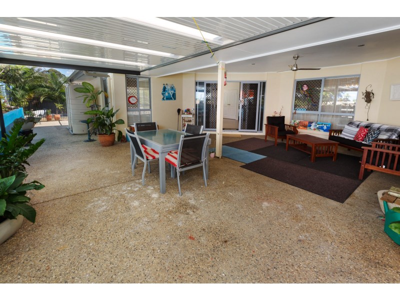 15 Kingsley Court, Little Mountain QLD 4551