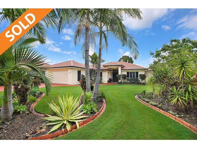 17 Tibrogargan Pl, Pelican Waters QLD 4551